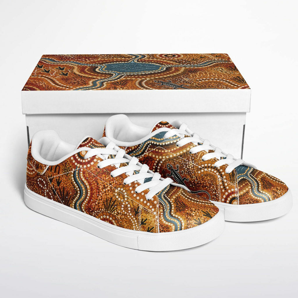 Walking On Country Sneakers